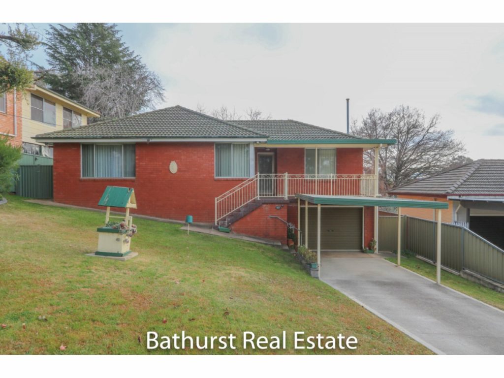13 White Street, West Bathurst NSW 2795 - McGrath Central West