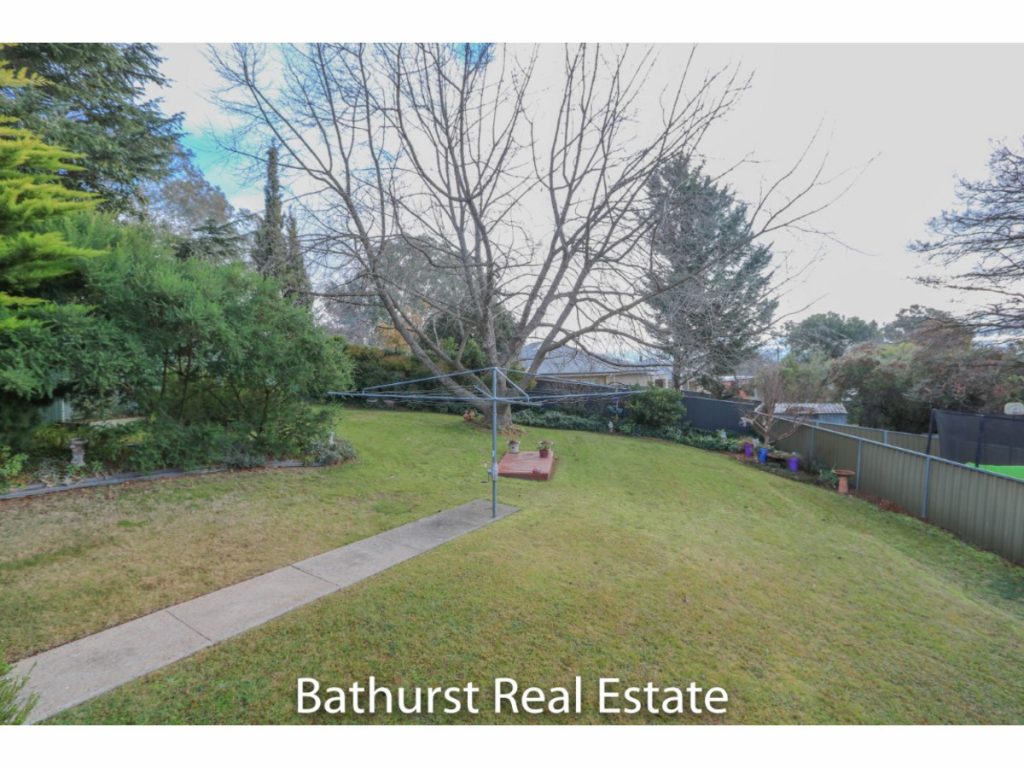 13 White Street, West Bathurst NSW 2795 - photo 12