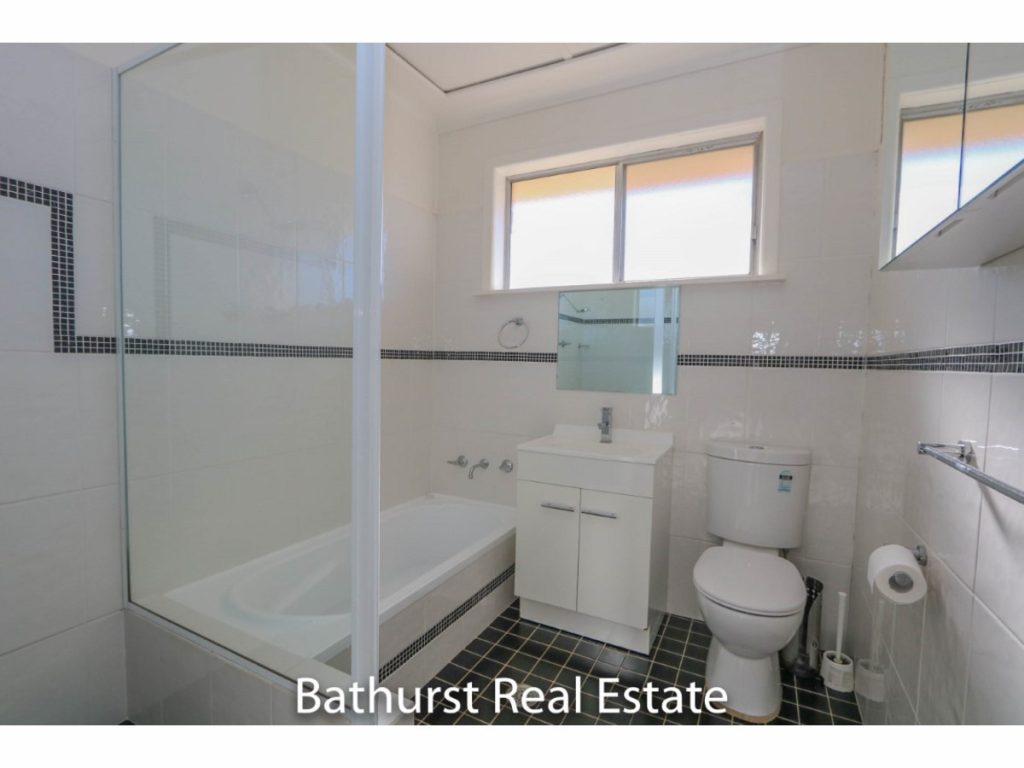291 Lambert Street, Bathurst NSW 2795 - photo 5