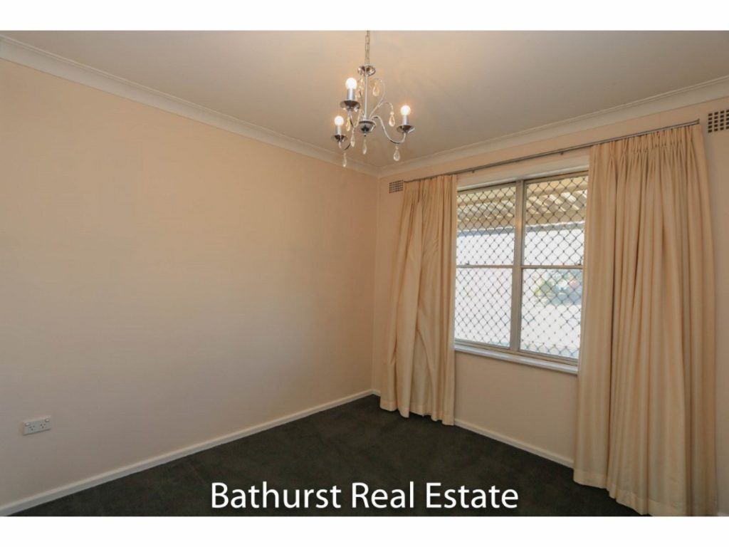 291 Lambert Street, Bathurst NSW 2795 - photo 6