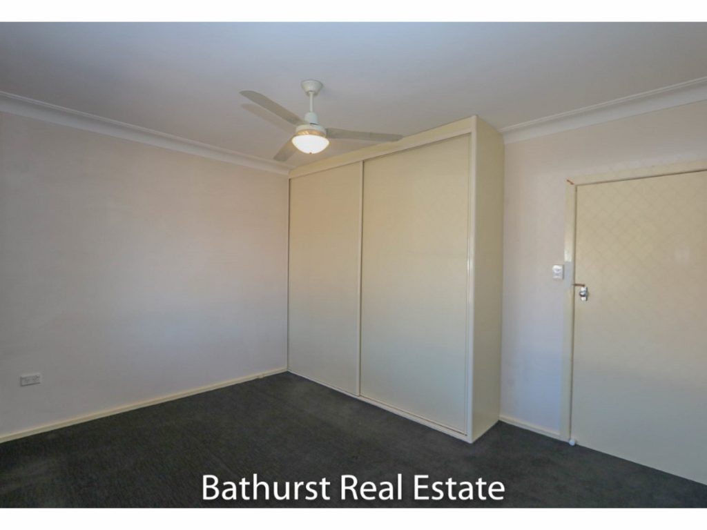 291 Lambert Street, Bathurst NSW 2795 - photo 8