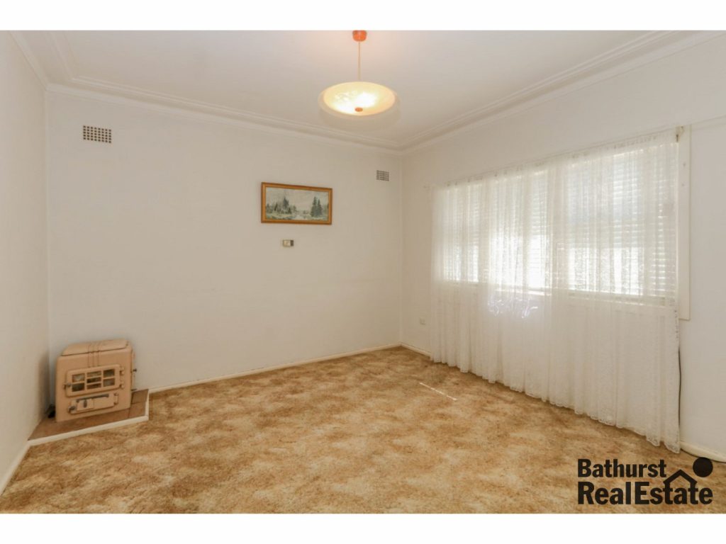 88 Esrom Street, West Bathurst NSW 2795 - photo 2