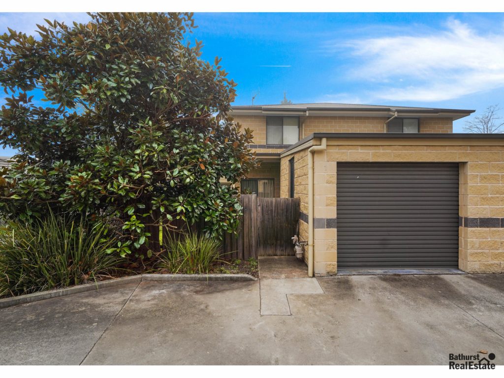 1/14C West Street, West Bathurst NSW 2795 - McGrath Central West