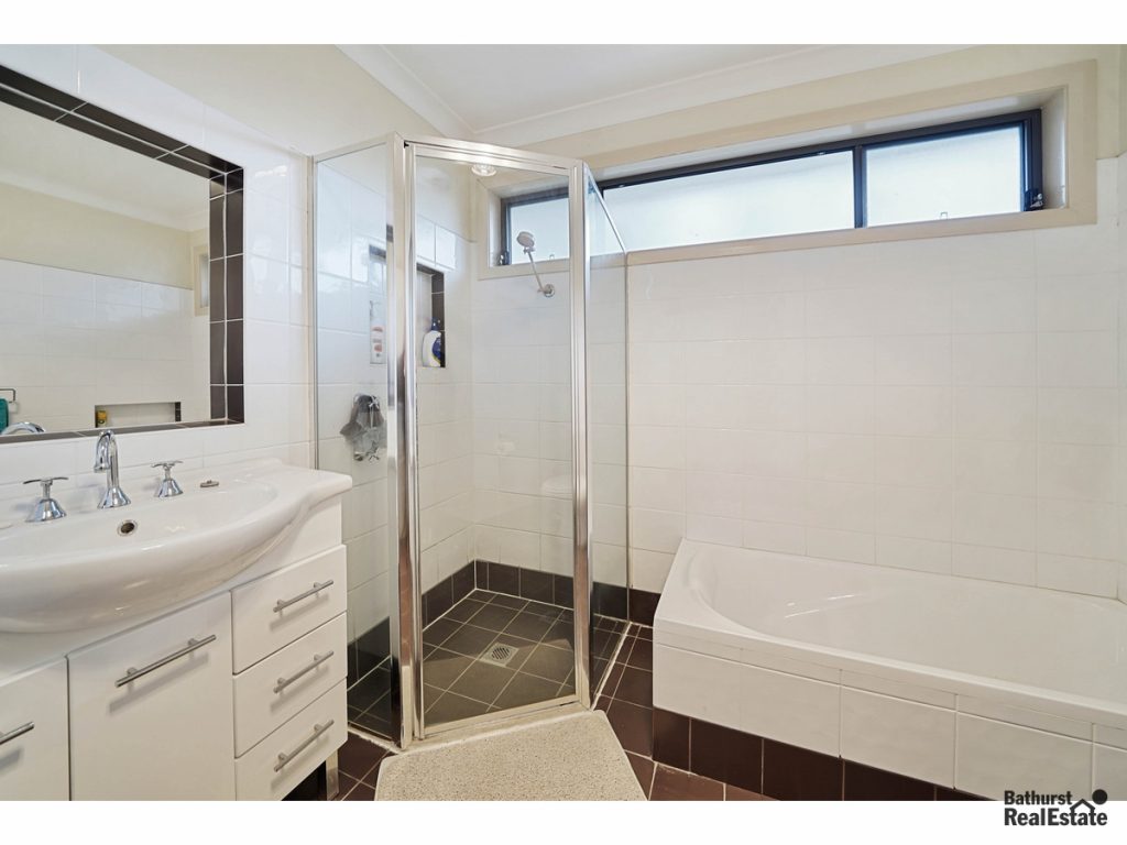 1/14C West Street, West Bathurst NSW 2795 - photo 6