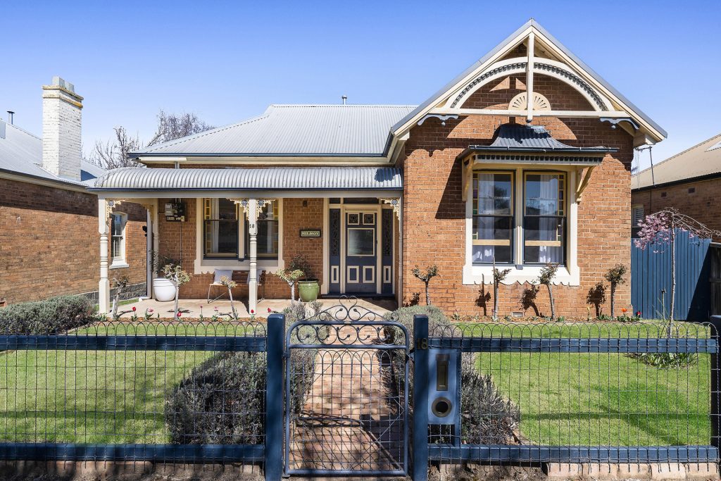 18 Summer Street, Orange NSW 2800 - McGrath Central West