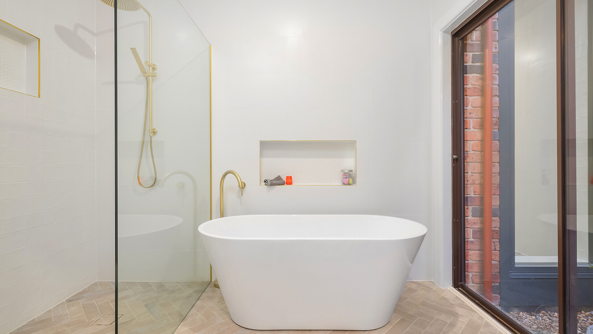 19 Kooronga Avenue, Orange NSW 2800 - photo 13