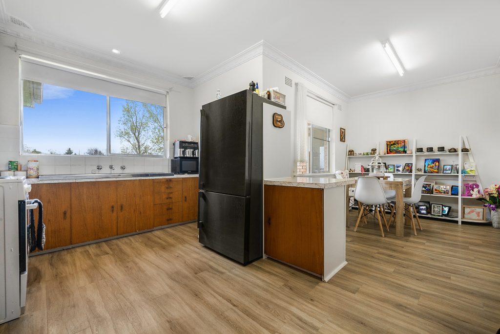 15 Edgell Street, West Bathurst NSW 2795 - photo 3