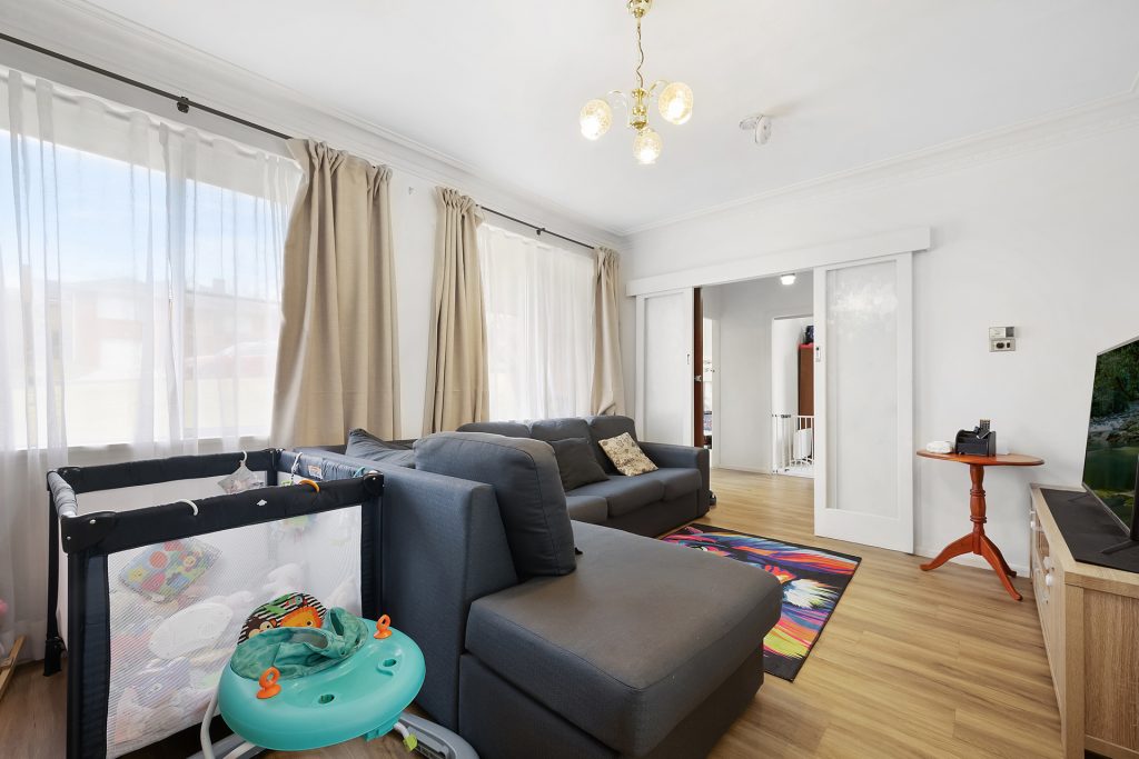 15 Edgell Street, West Bathurst NSW 2795 - photo 6