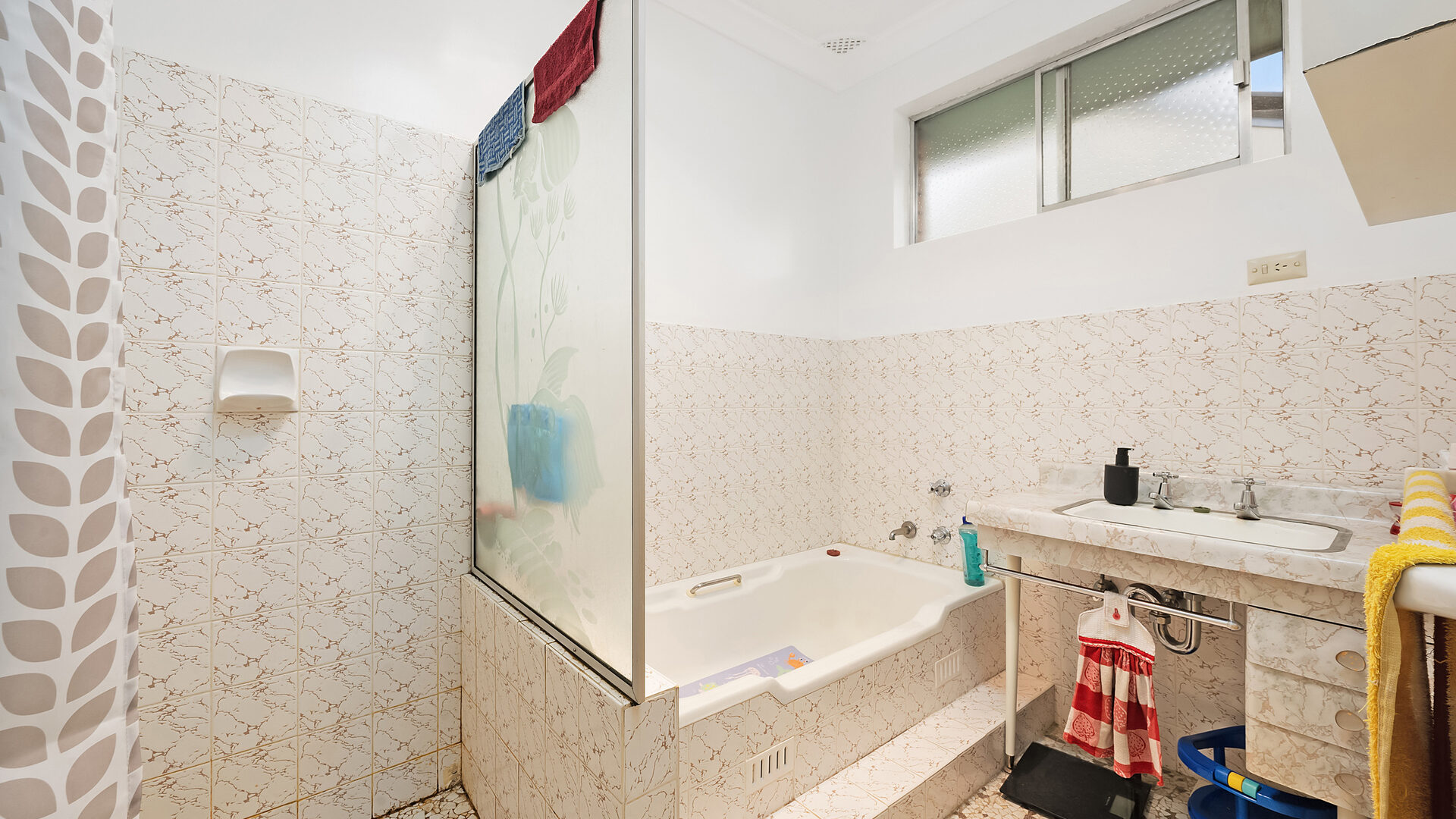 15 Edgell Street, West Bathurst NSW 2795 - photo 10