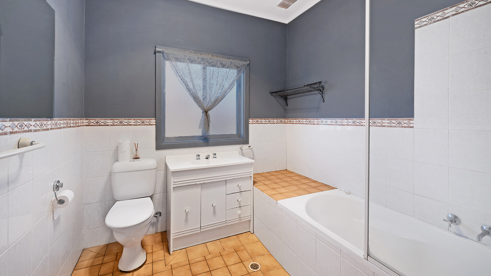 19 Lewins Street, South Bathurst NSW 2795 - photo 12