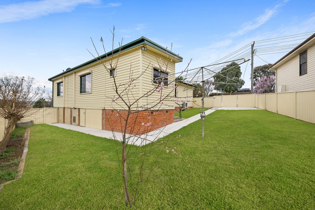 13 Commonwealth Street, West Bathurst NSW 2795 - photo 11