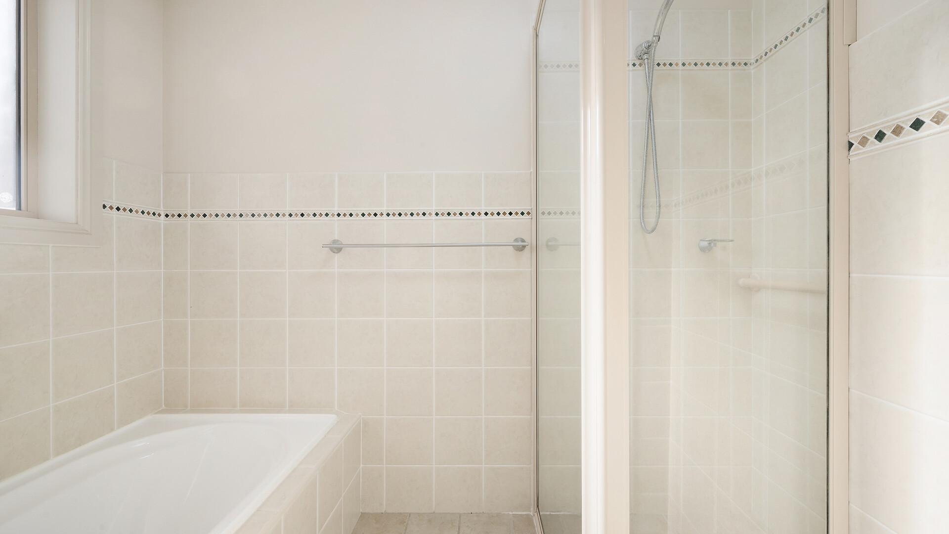 4/54A Amana Circuit, Orange NSW 2800 - photo 7
