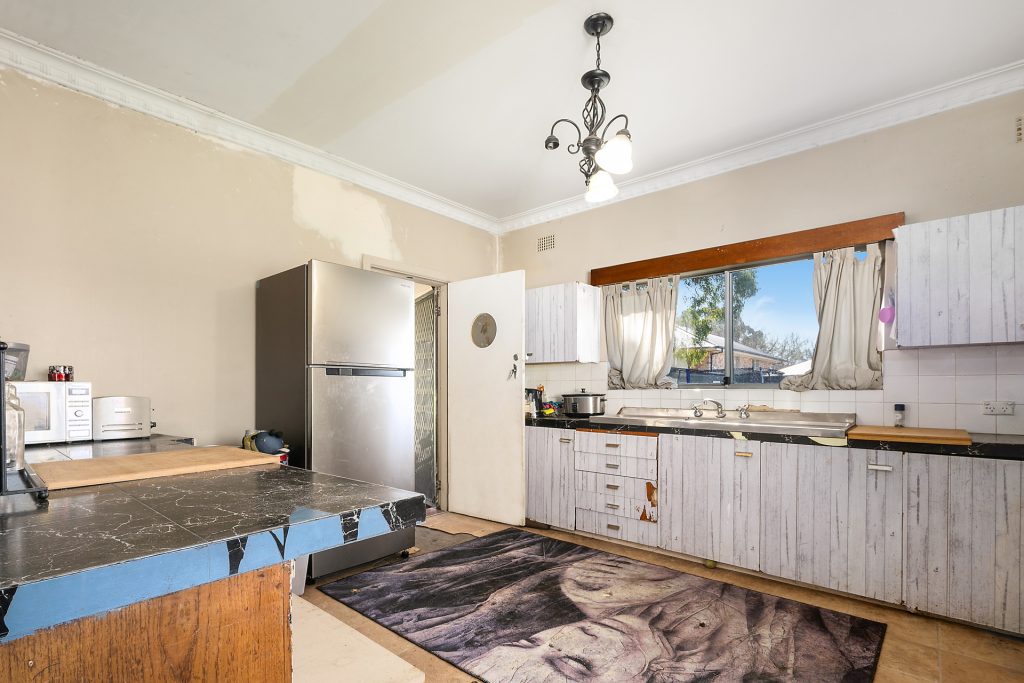 158 Sydney Road, Kelso NSW 2795 - photo 3