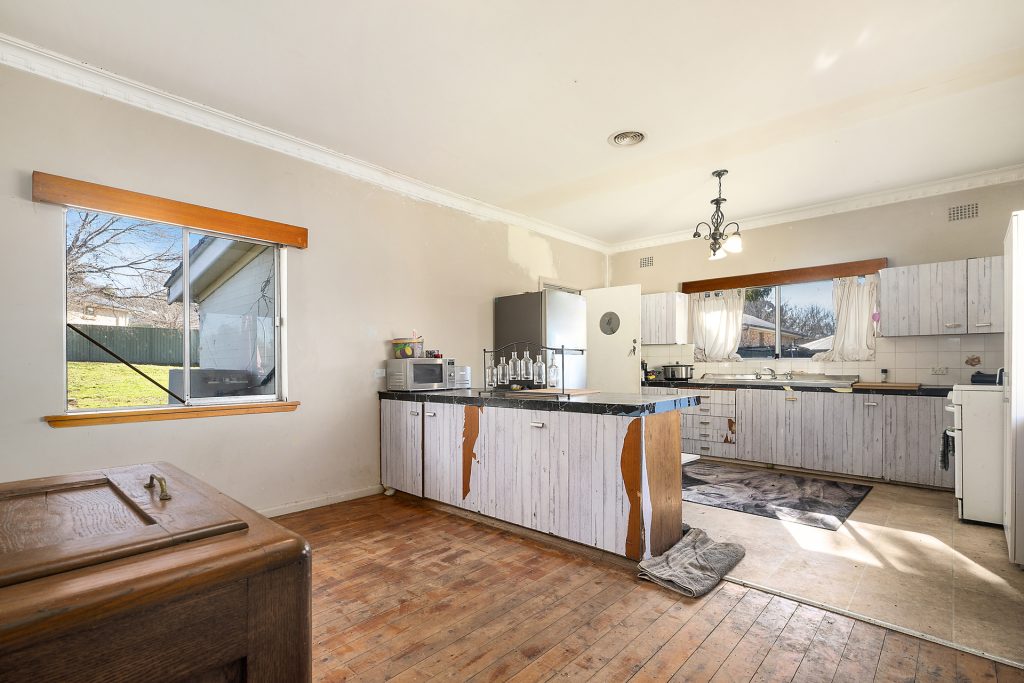 158 Sydney Road, Kelso NSW 2795 - photo 4