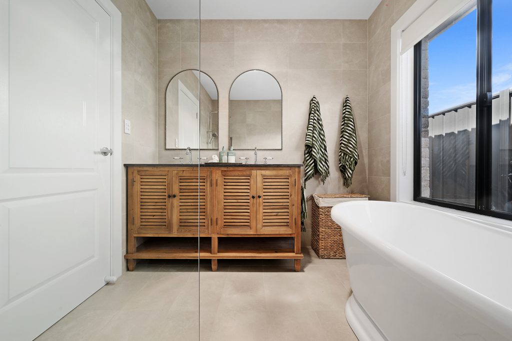 46 Fahy Crescent, Orange NSW 2800 - photo 9