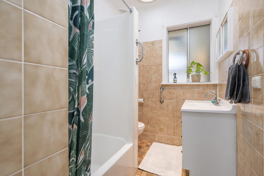 3 Tucker Street, Blayney NSW 2799 - photo 7