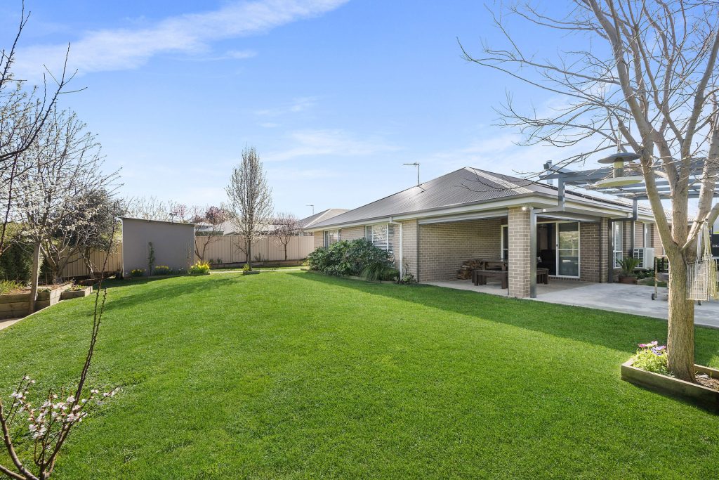 19 Elberta Street, Orange NSW 2800 - photo 16