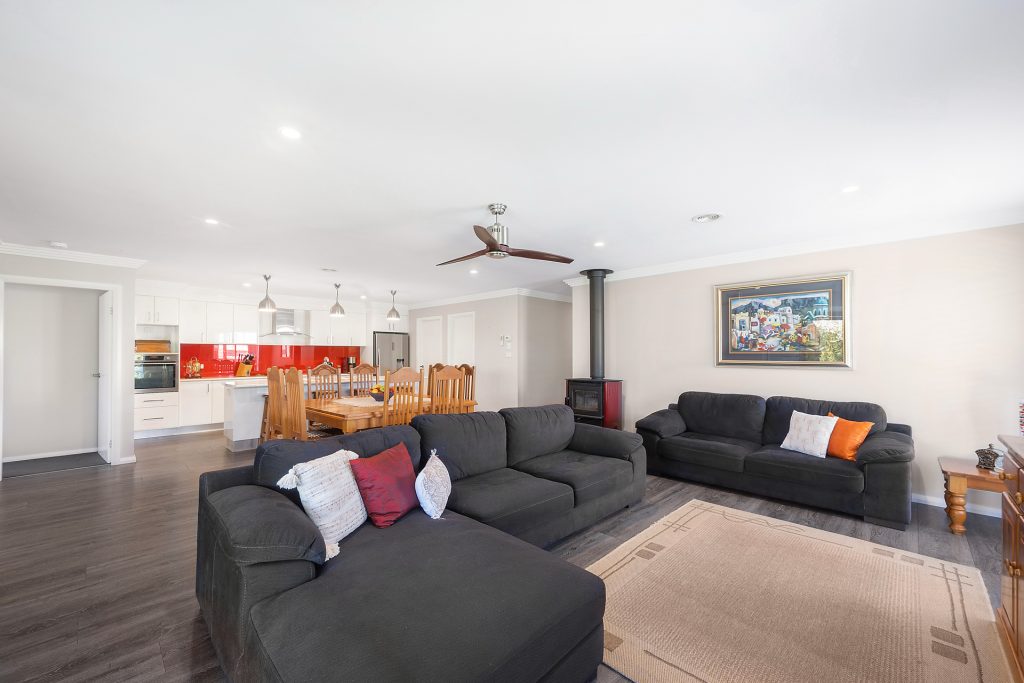 19 Elberta Street, Orange NSW 2800 - photo 6