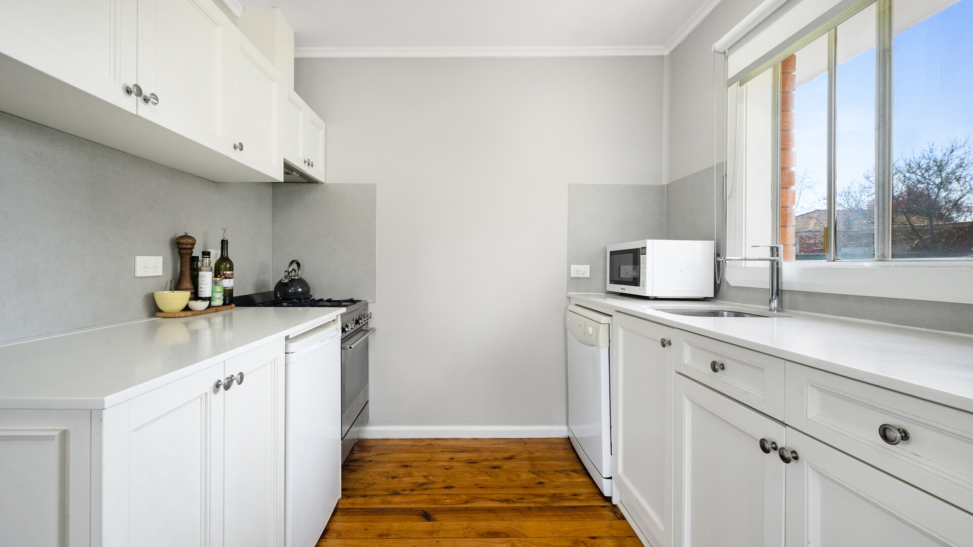 45 Plumb Street, Blayney NSW 2799 - photo 2