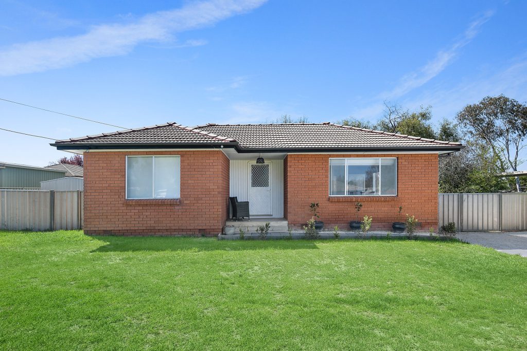 45 Plumb Street, Blayney NSW 2799 - McGrath Central West
