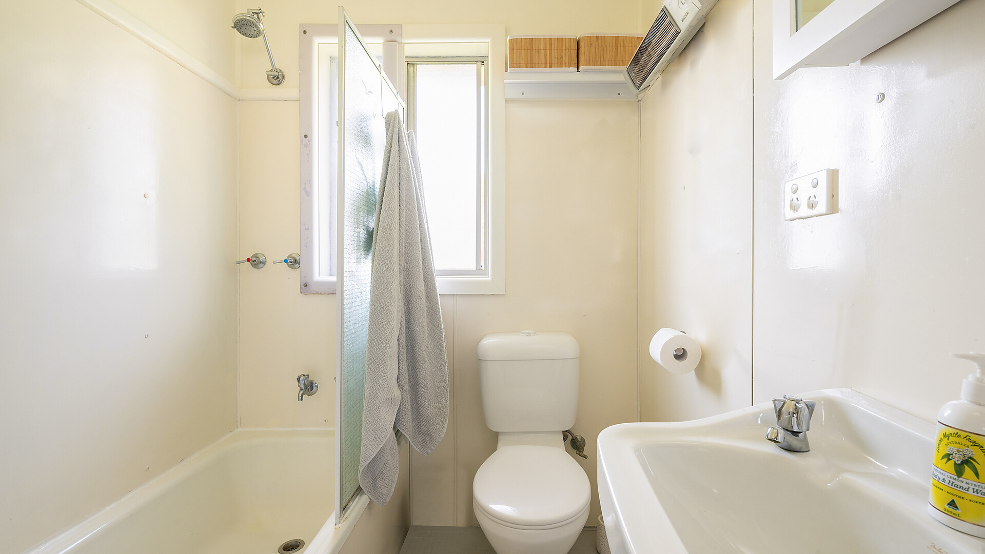 45 Plumb Street, Blayney NSW 2799 - photo 5