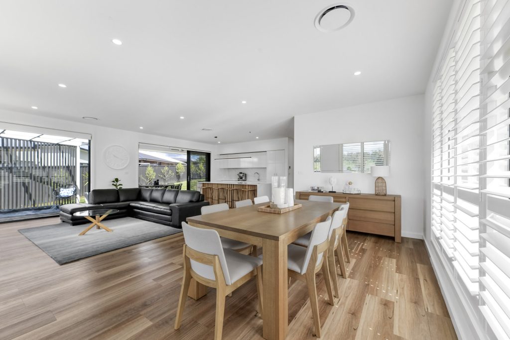 18 Roseteague Way, Orange NSW 2800 - photo 4