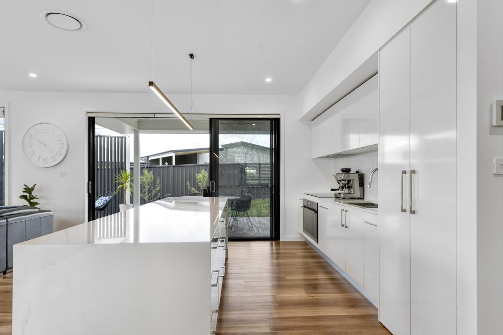 18 Roseteague Way, Orange NSW 2800 - photo 5