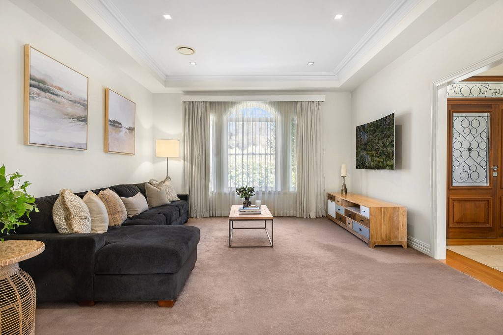 12 Goldfinch Way, Orange NSW 2800 - photo 2
