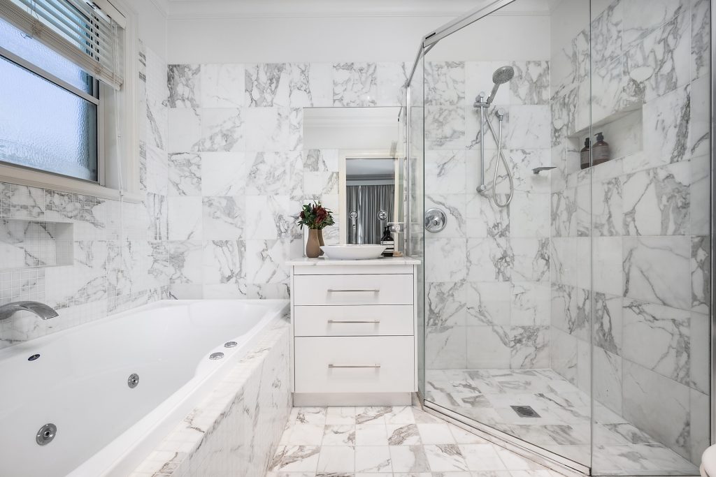 12 Goldfinch Way, Orange NSW 2800 - photo 16