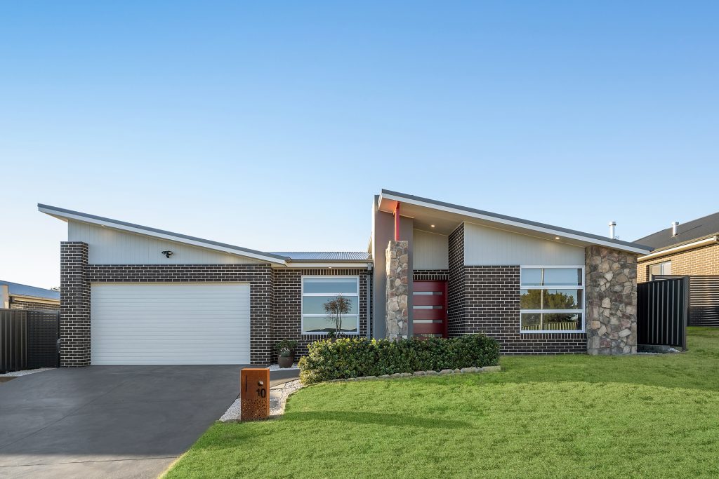 10 Hutchinson Close, Orange NSW 2800 - McGrath Central West