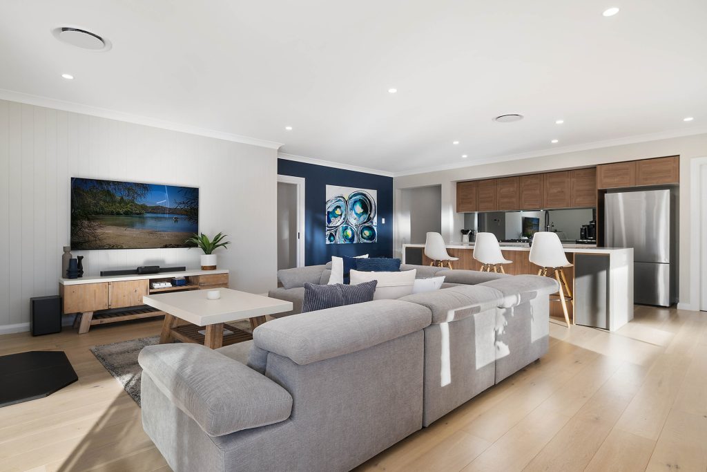 10 Hutchinson Close, Orange NSW 2800 - photo 6