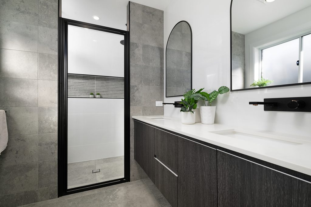 10 Hutchinson Close, Orange NSW 2800 - photo 10