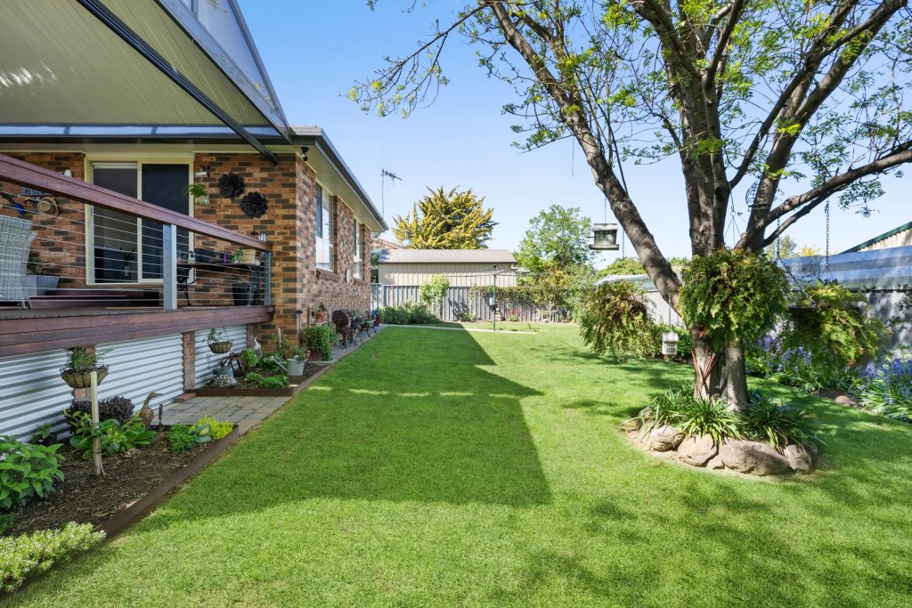 3 Braemar Circuit, Orange NSW 2800 - photo 12