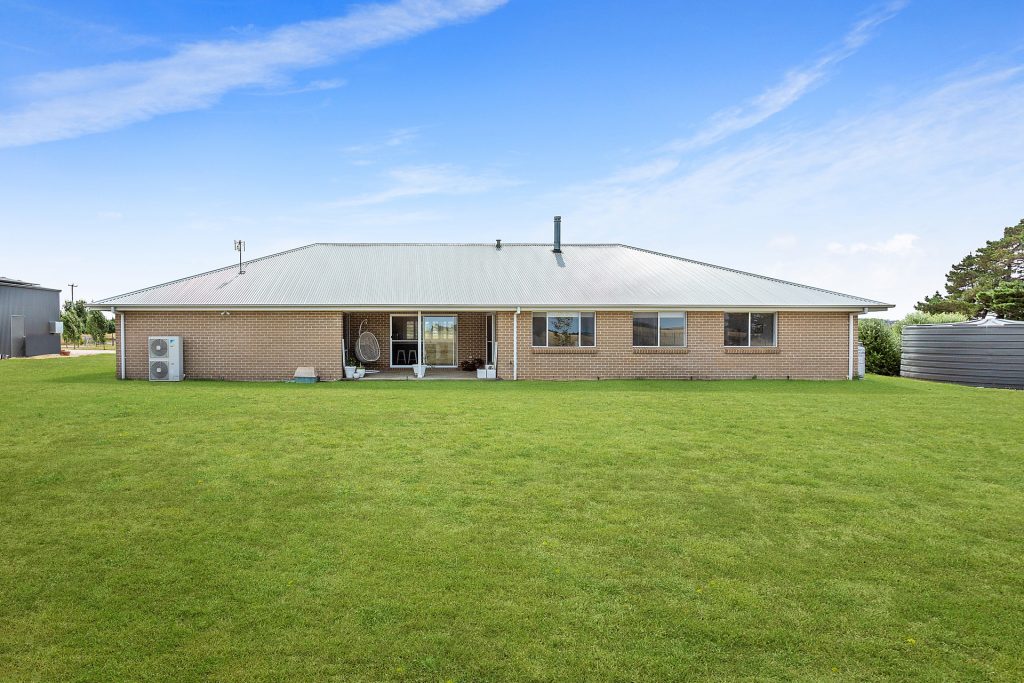 11 Hillside Lane, Millthorpe NSW 2798 - photo 16