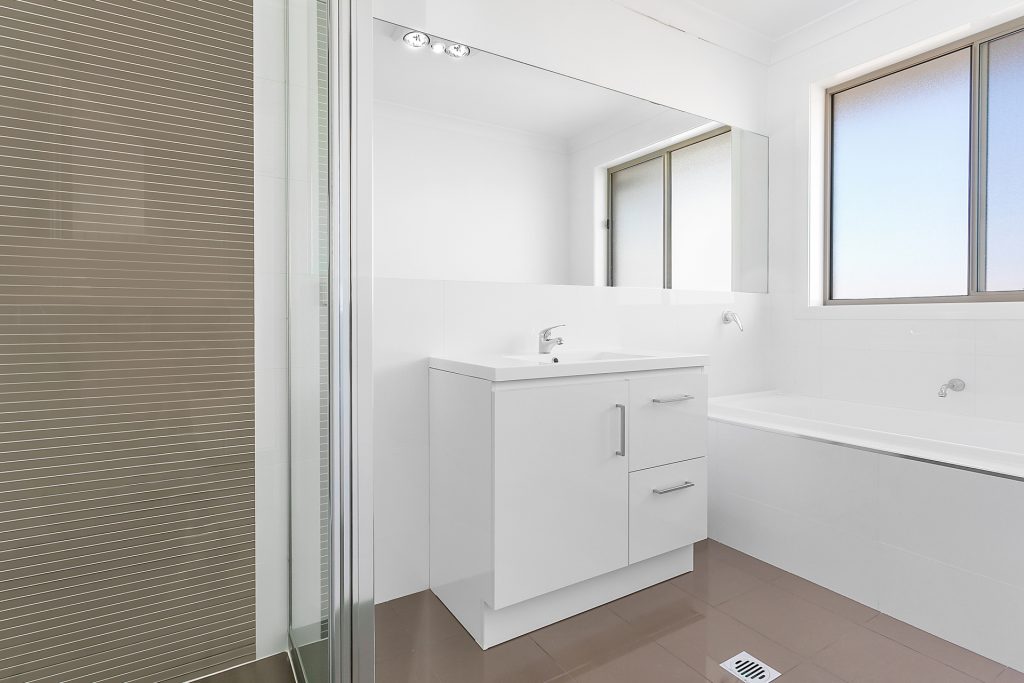 1 Diamond Close, Kelso NSW 2795 - photo 9