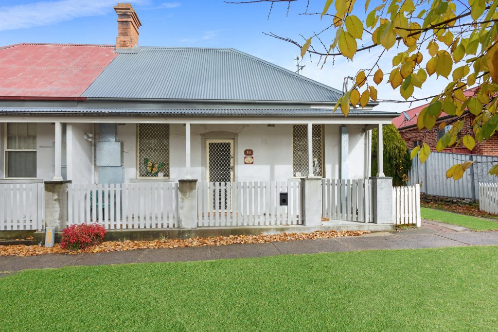 80 Lambert Street, Bathurst NSW 2795 - photo 2