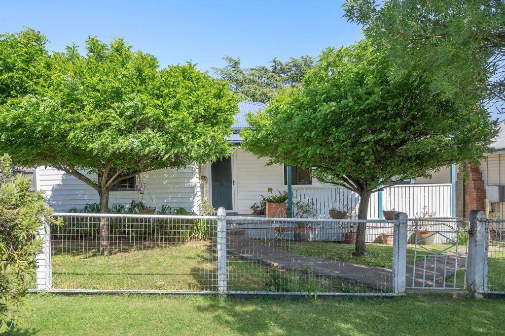 63 Phillip Street, Molong NSW 2866 - McGrath Central West