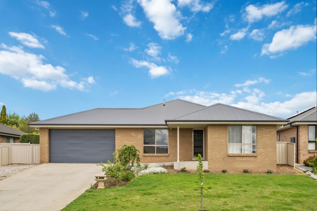 26 Robinson Court, Orange NSW 2800 - McGrath Central West