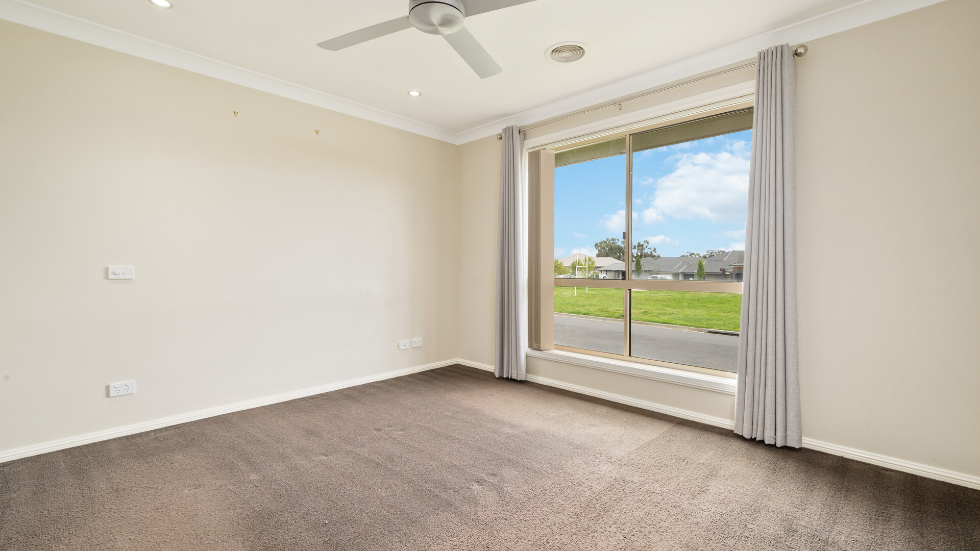 26 Robinson Court, Orange NSW 2800 - photo 13
