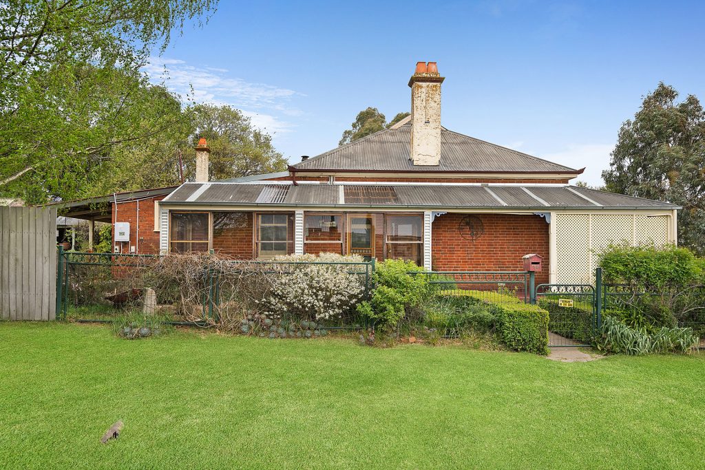 34 Crowson Street, Millthorpe NSW 2798 - photo 14