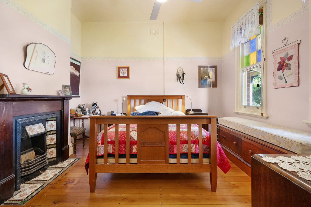 34 Crowson Street, Millthorpe NSW 2798 - photo 10