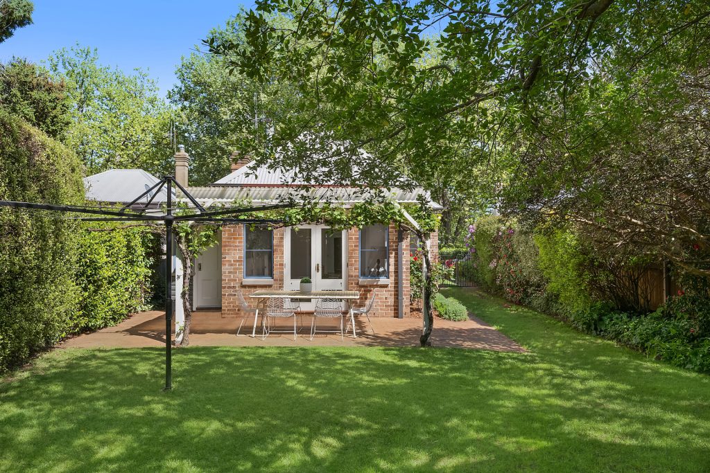 64 Sampson Street, Orange NSW 2800 - photo 20