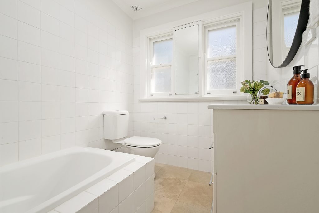 64 Sampson Street, Orange NSW 2800 - photo 7