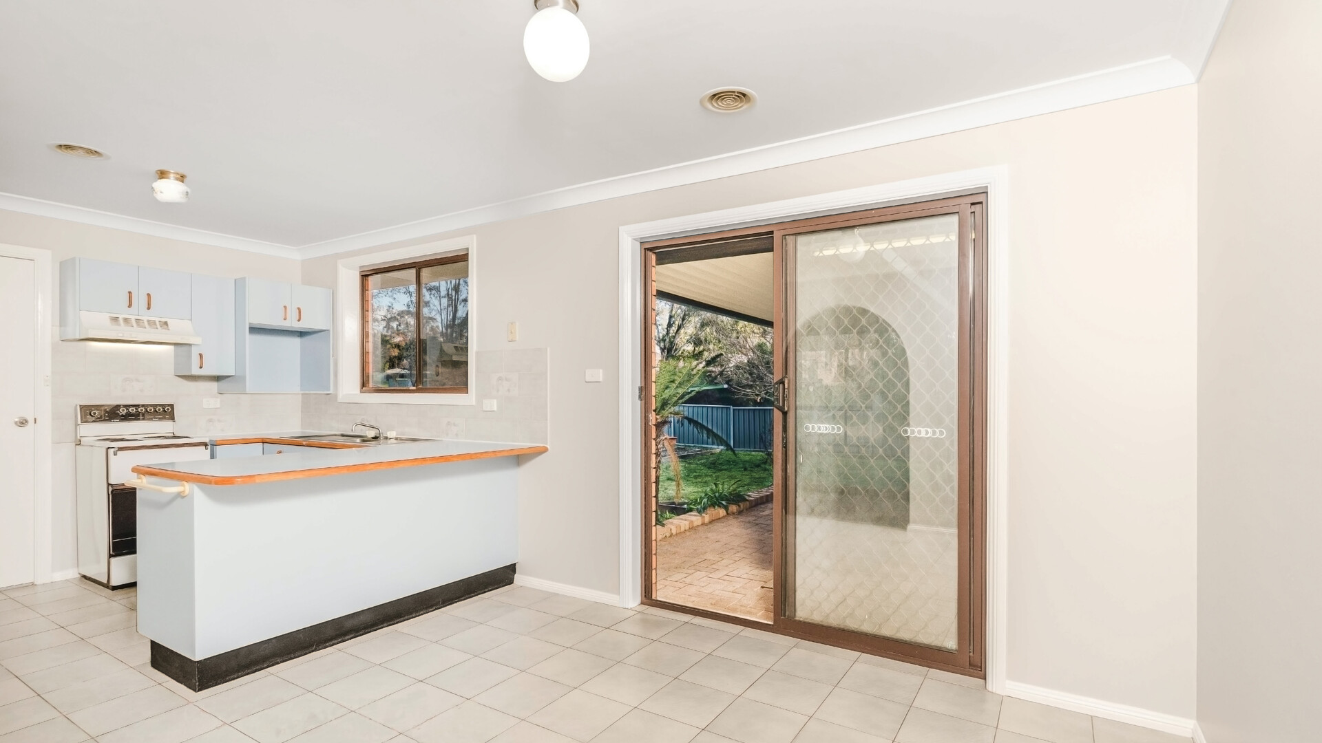 3 Fraser Place, Orange NSW 2800 - photo 8