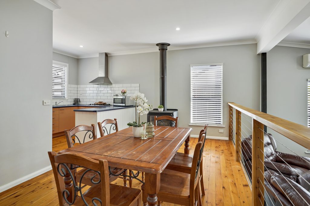 14 Collwood Crescent, Orange NSW 2800 - photo 5
