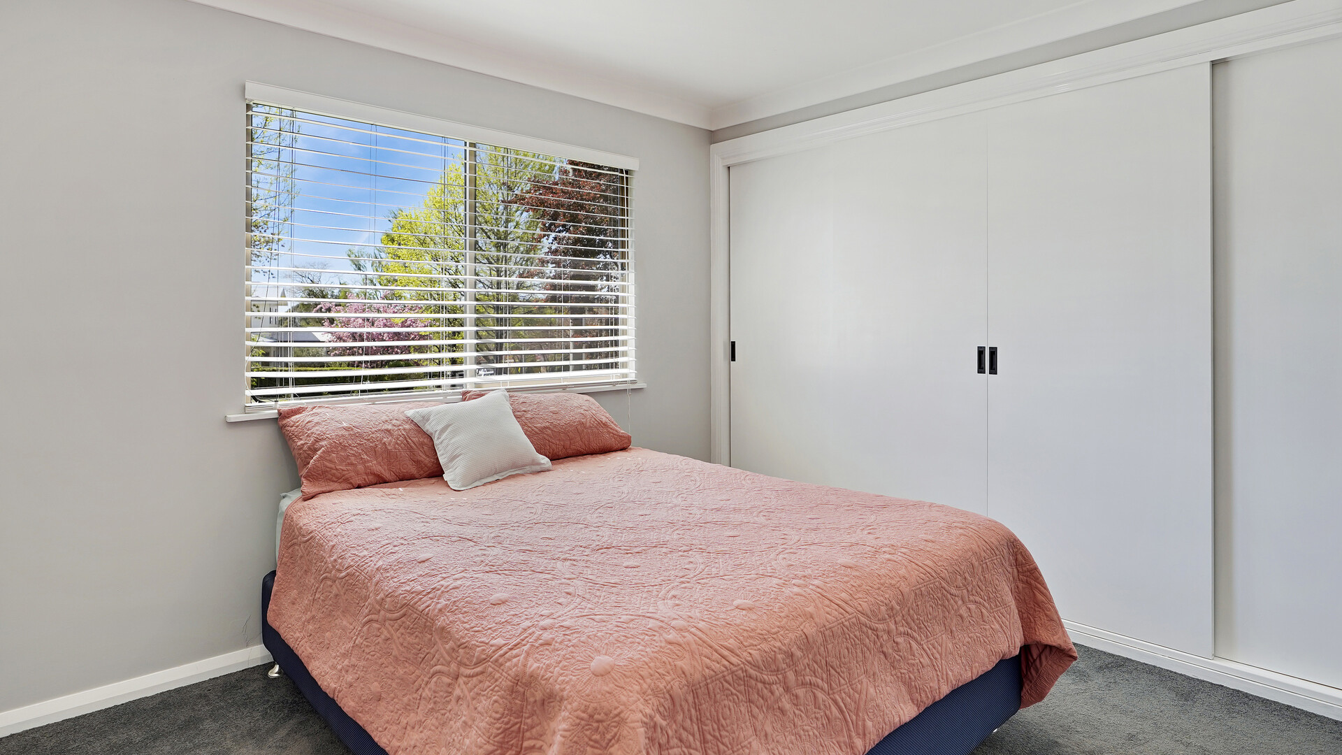 14 Collwood Crescent, Orange NSW 2800 - photo 9