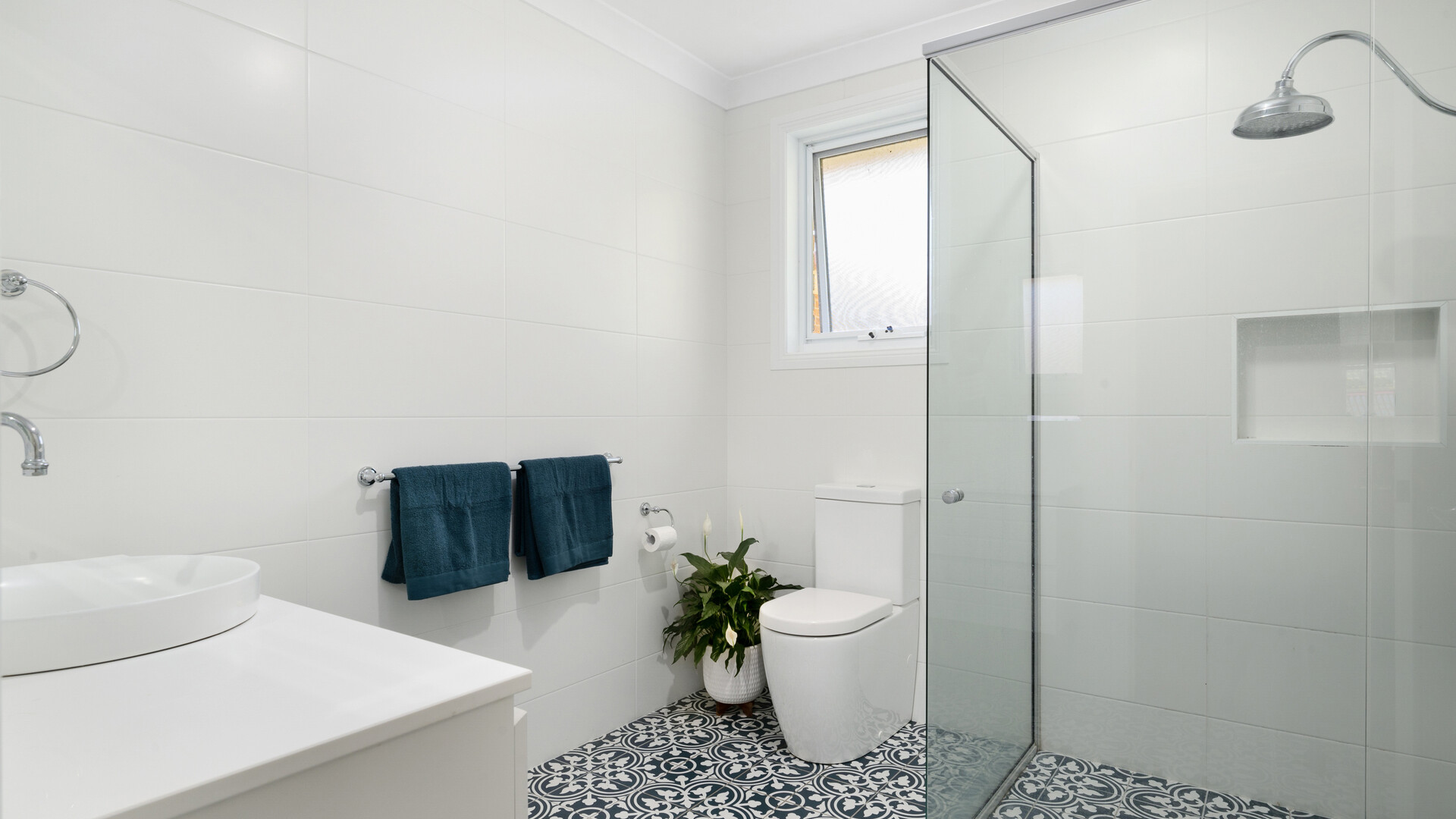 10 Cianfrano Place, Orange NSW 2800 - photo 16