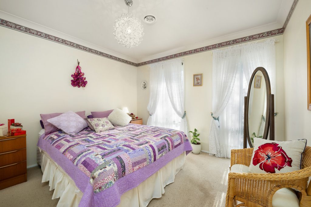 10 Elphinstone Place, Windradyne NSW 2795 - photo 8