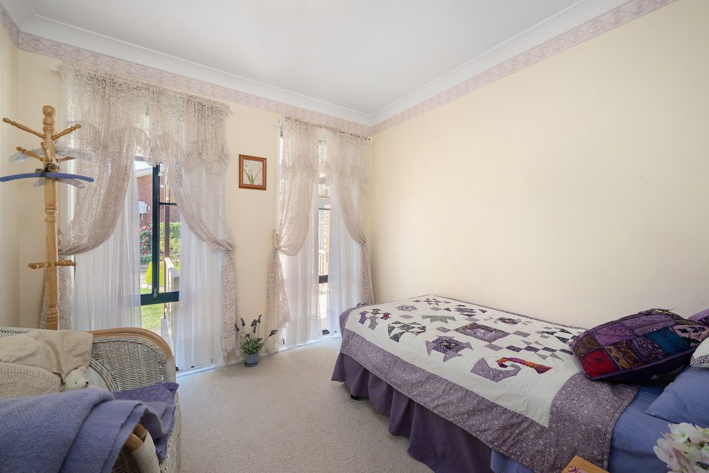 10 Elphinstone Place, Windradyne NSW 2795 - photo 9