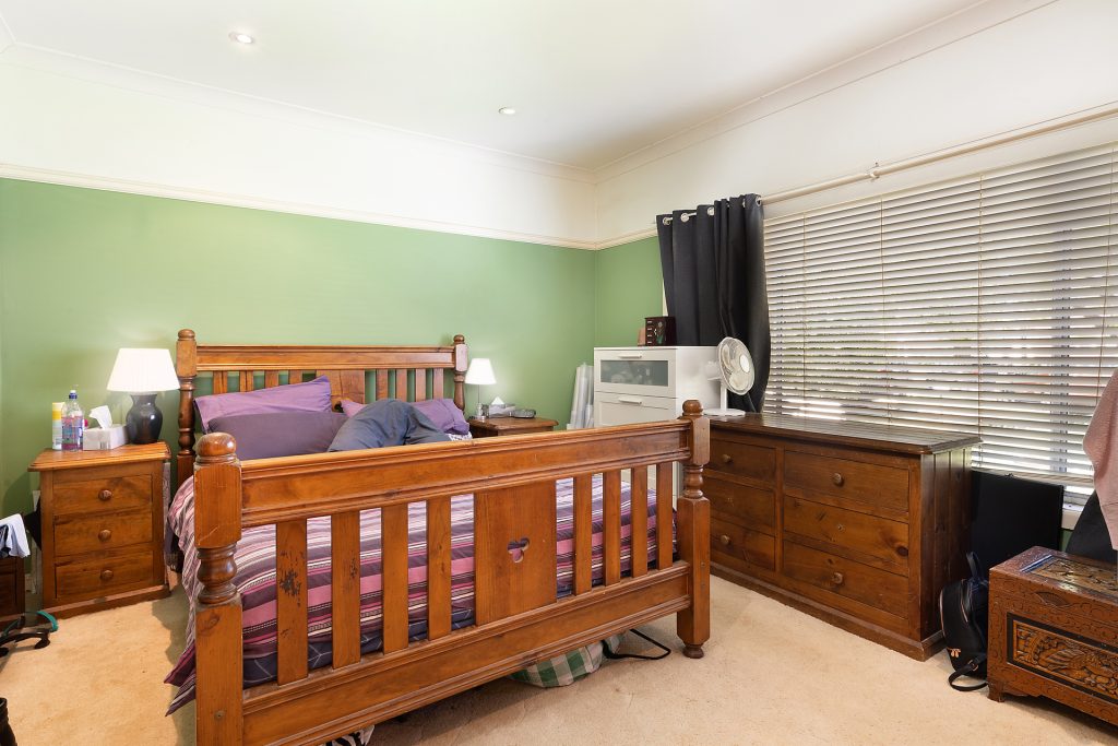 39 Tobruk Crescent, Orange NSW 2800 - photo 4